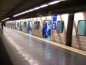 Estação de Metrô Largo Treze